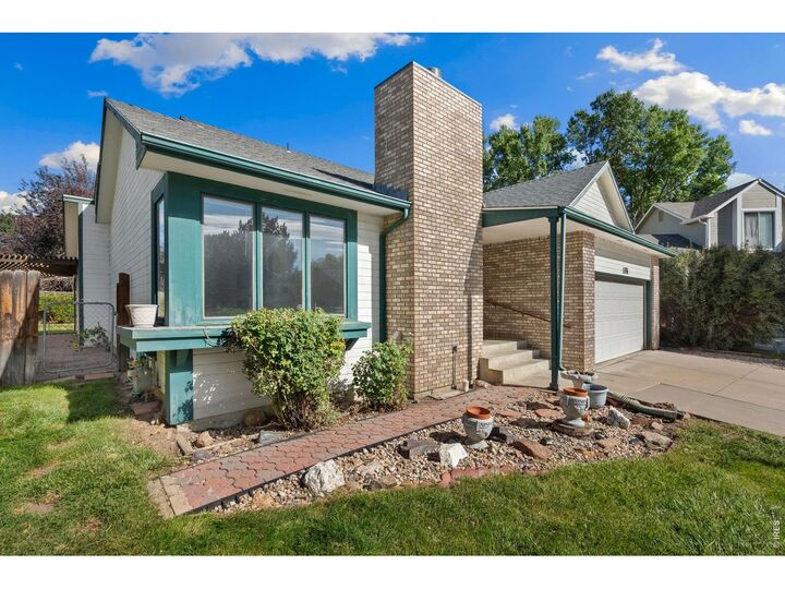 Property Photo:  1351 Autumn Ash Ct  CO 80538 