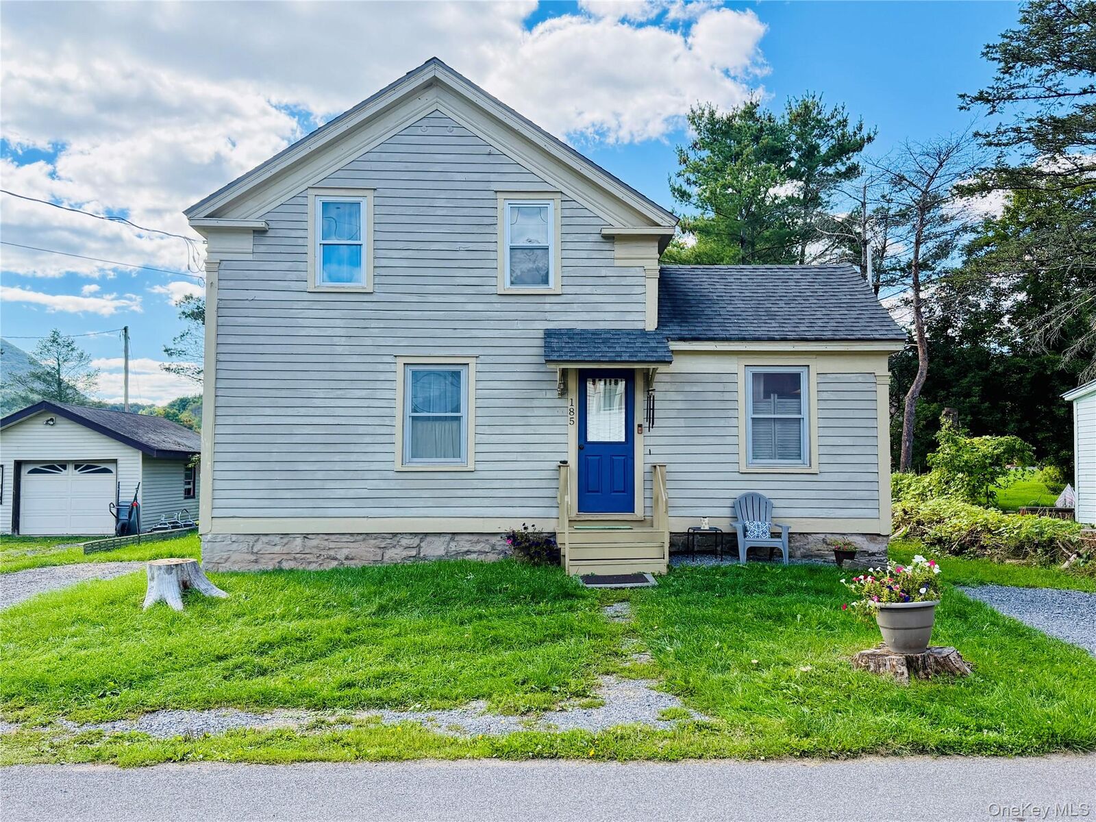 Property Photo:  185 Cronk Lane  NY 12434 