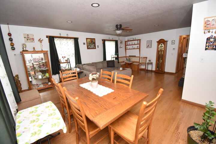 Property Photo:  609 Blaine Ave  WI 53405 