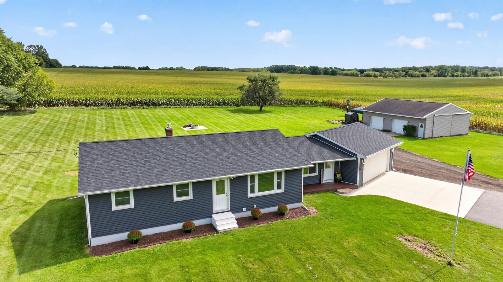 Property Photo:  4287 E Race Road  MI 49251 
