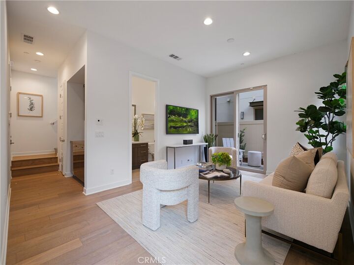 Property Photo:  12 Ebb Tide Circle  CA 92663 