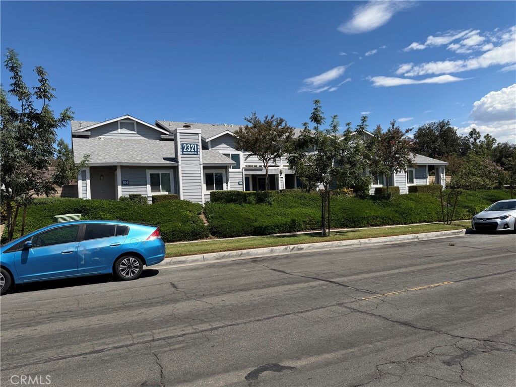Property Photo:  2321 Maryhelen Street  CA 92879 