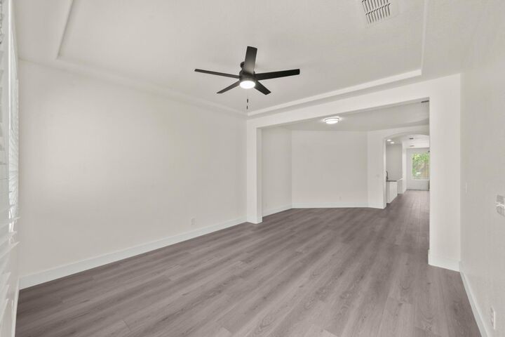 Property Photo:  8281 Glendon Way  CA 95829 
