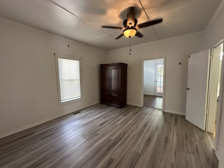 Property Photo: 104 Knob Hill Rd TN 37058