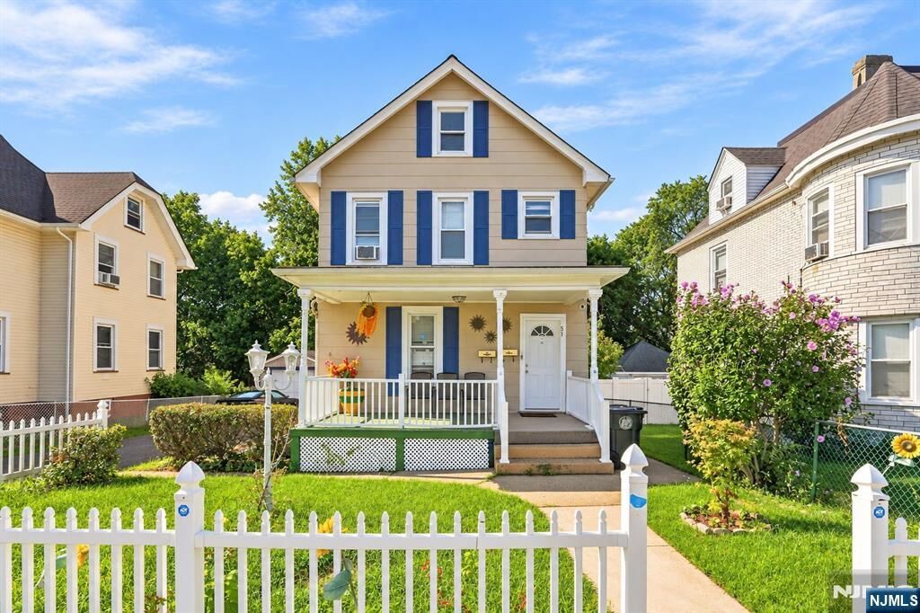 Property Photo:  51 2nd Street  NJ 08805 