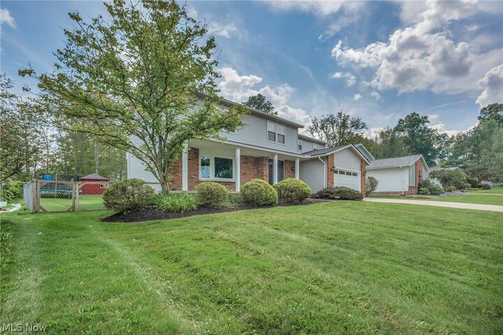 Property Photo:  37472 Hunters Ridge Road  OH 44139 
