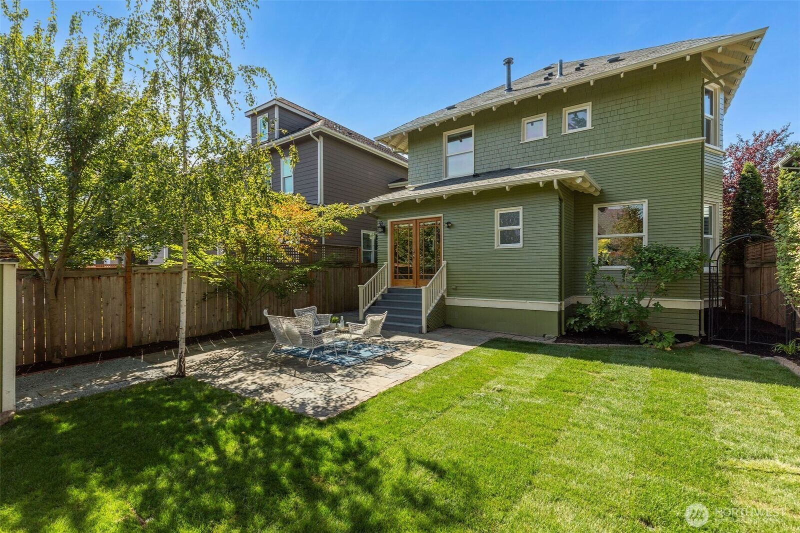 Property Photo: 338 29th Avenue WA 98122