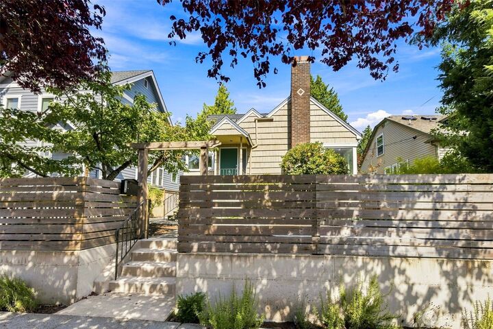 Property Photo: 1116 N 76th Street WA 98103