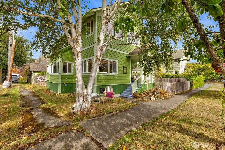 Property Photo:  740  Lincoln Street  WA 98368 