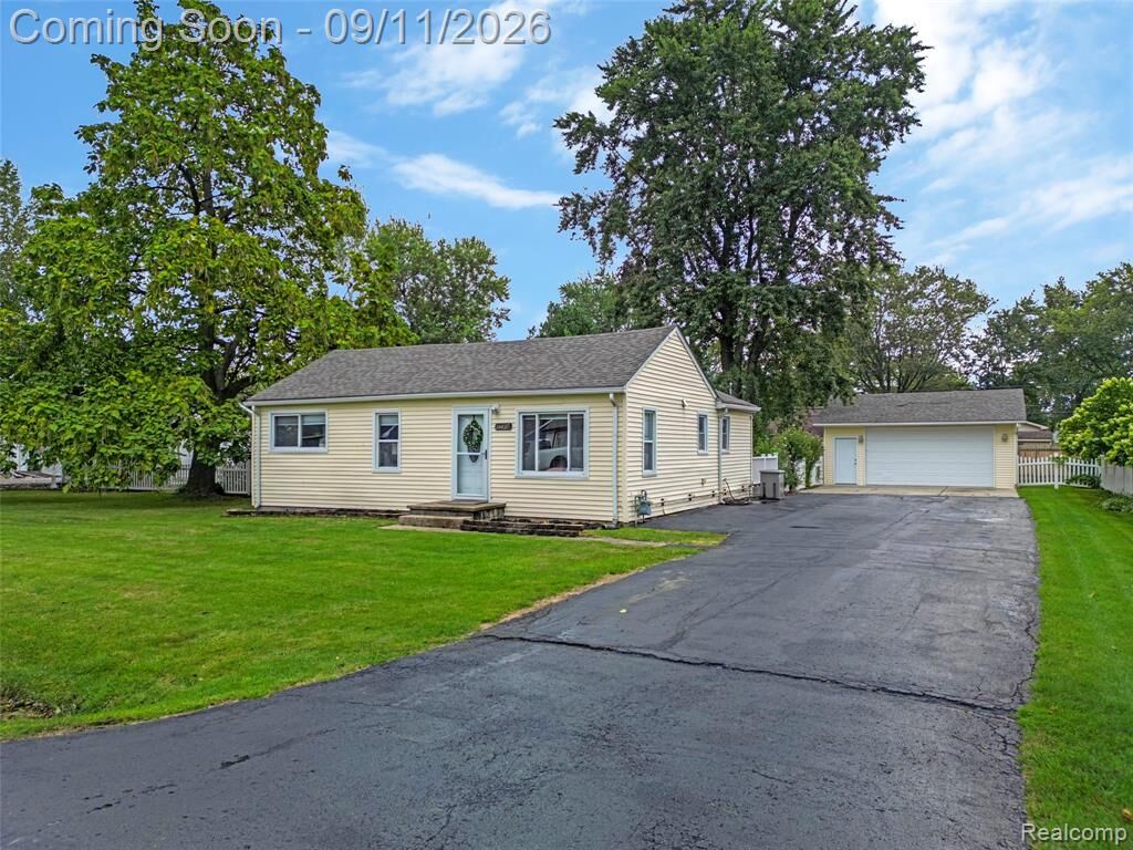 Property Photo:  16427 Jackson Street  MI 48180 