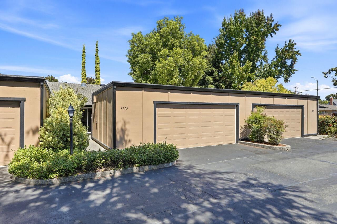 Property Photo:  1115 Blackberry Terrace  CA 94087 