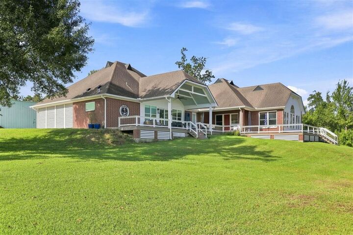 Property Photo:  1127 Baker Road  LA 70669 