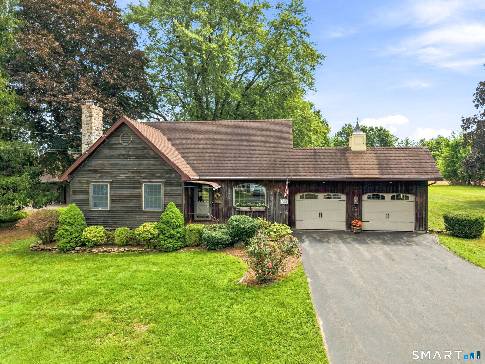 Property Photo:  772 Forbes Street  CT 06118 