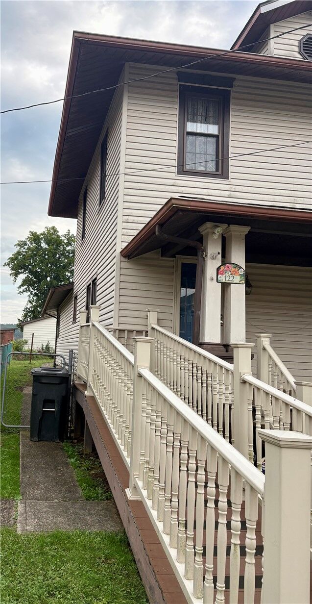 Property Photo:  122 2nd St  PA 15412 