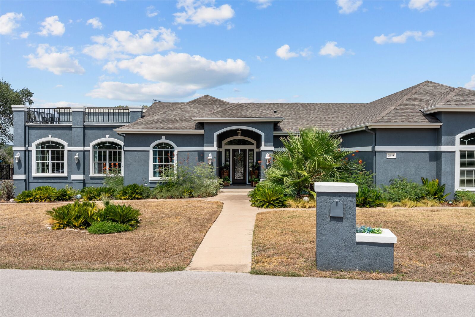 Property Photo: 21508 Lake Park Drive TX 78645