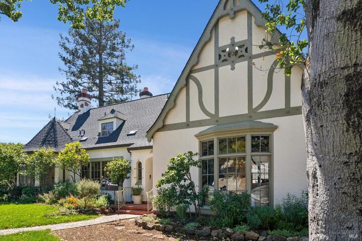 Property Photo: 87 Forbes Avenue CA 94901