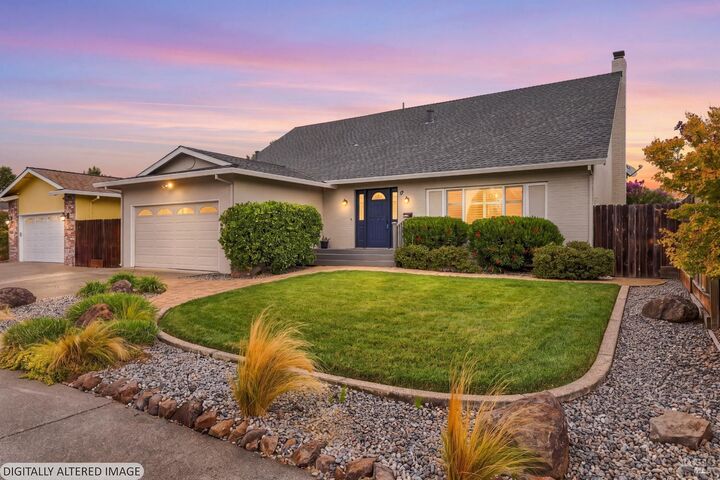 Property Photo: 17 Eastside Circle CA 94954