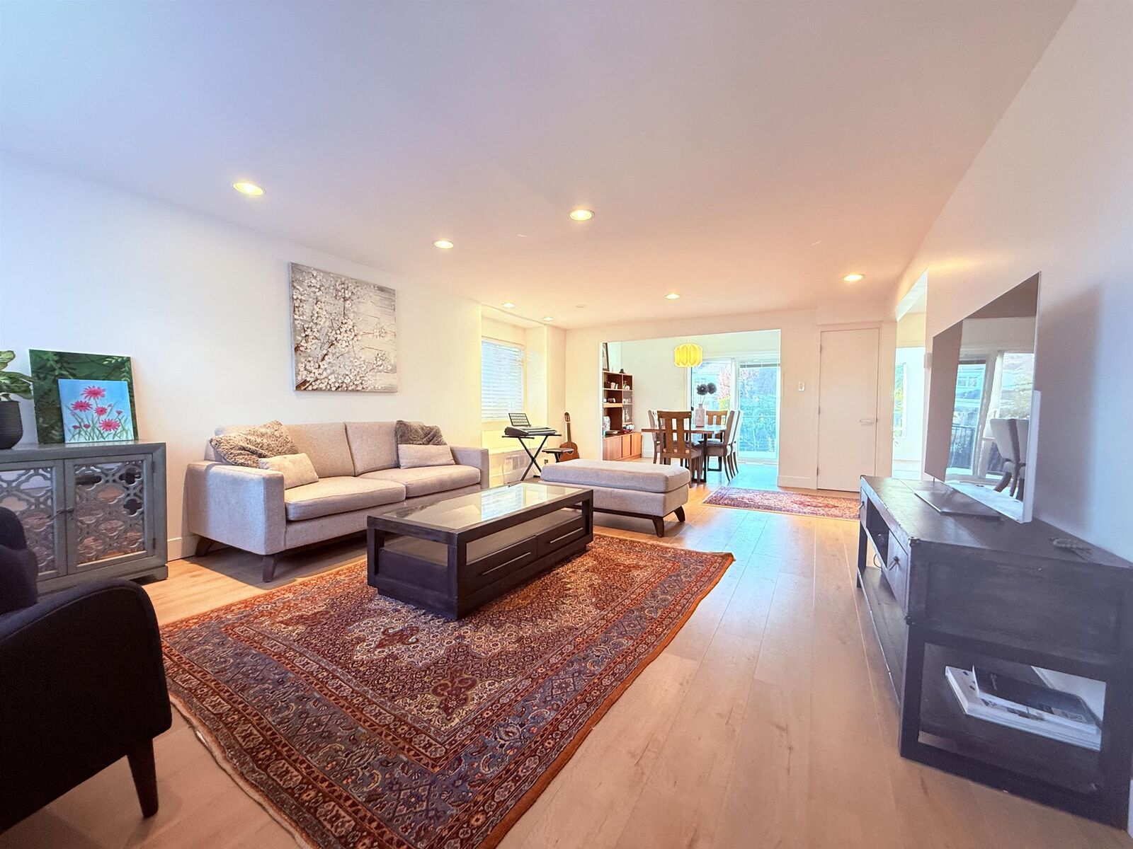 Property Photo:  732 E 13th Street  BC V7L 2M7 