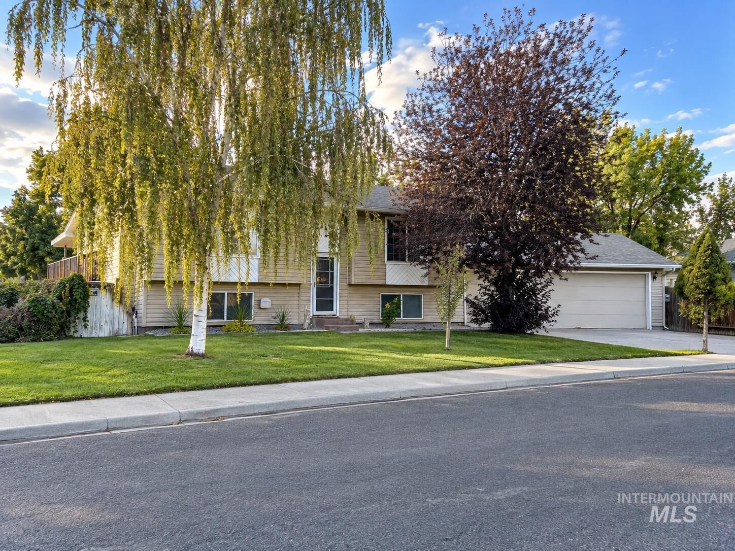 Property Photo:  737 Academic Drive  ID 83301 