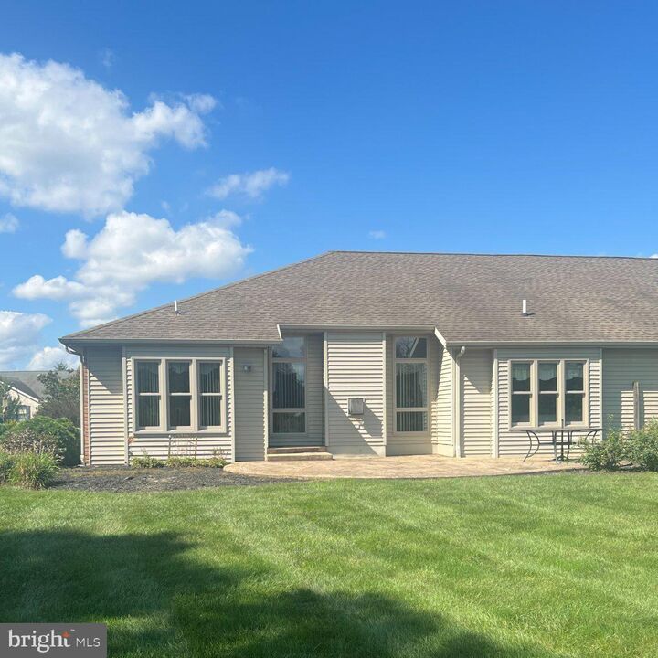Property Photo: 3226 Saint Andrews PA 17202