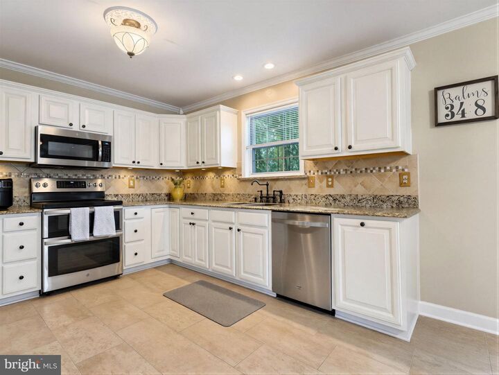 Property Photo: 20 Miss Sams Way MD 20639