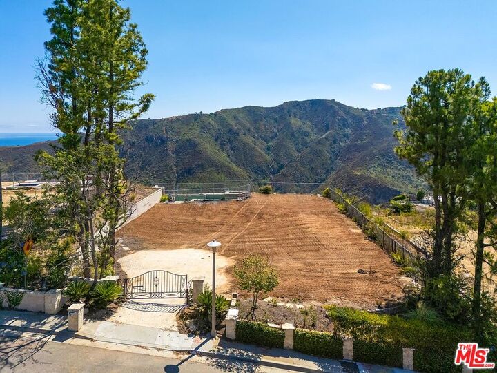 Property Photo: 16740 Monte Hermoso Dr CA 90272