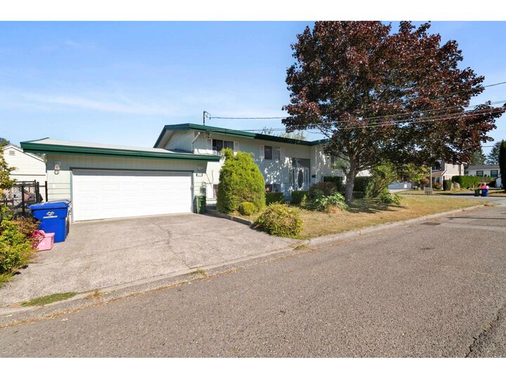 Property Photo: 45675 Marshall Avenue BC V2P 6N3