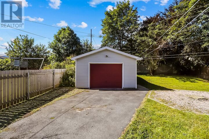 Property Photo:  9 Kennedy Place  NL A1N 1Z9 