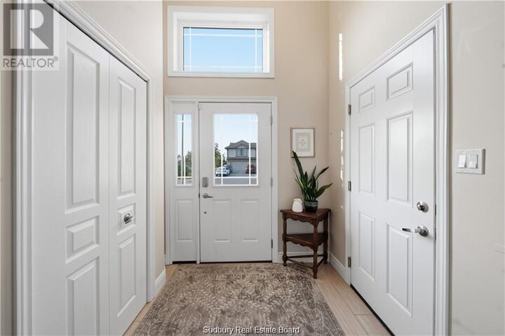 Property Photo:  1663 Meadowlark Way  ON P3N 0A8 
