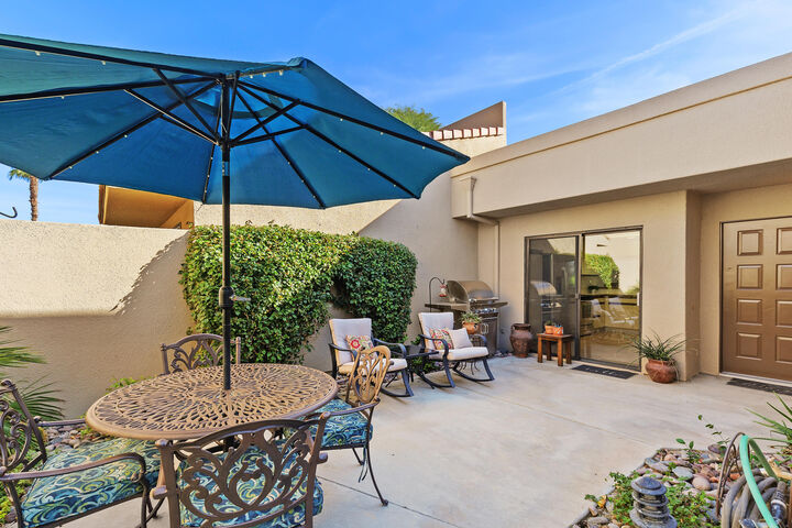 Property Photo: 76495 Daffodil Drive CA 92211