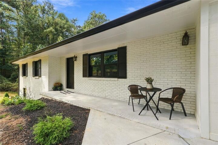 Property Photo:  125 Westview Street  GA 30114 