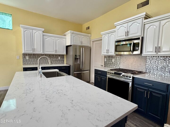 Property Photo: 11540 Charles Boyle Place TX 79934