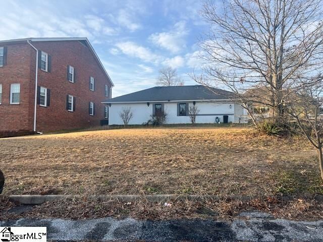 Property Photo:  54 Pointe Circle  SC 29615 