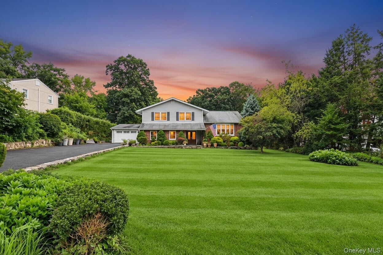 Property Photo:  330 Lakeview Street  NY 10541 