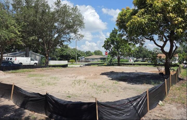 Property Photo:  5262 5th Avenue N  FL 33710 