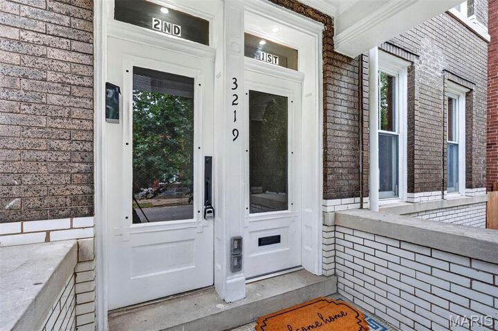 Property Photo: 3219 Cherokee Street MO 63118