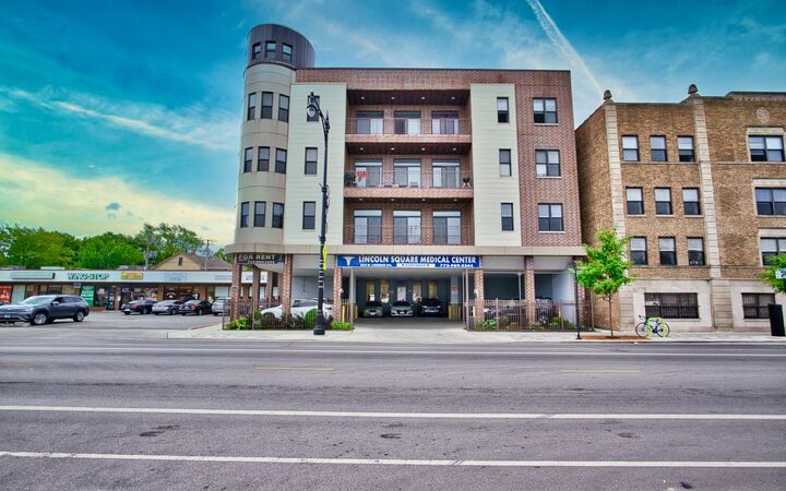 Property Photo:  2515 W Lawrence Avenue 3W  IL 60625 
