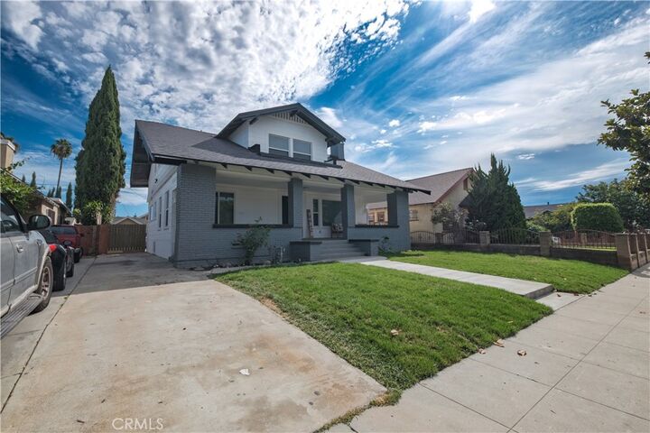 Property Photo:  1758 W 41st  CA 90062 