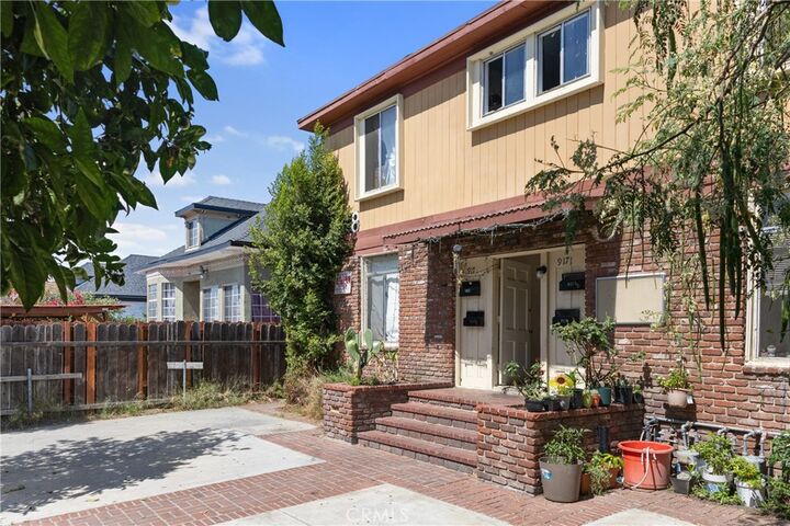 Property Photo:  915 E 23rd Street  CA 90011 