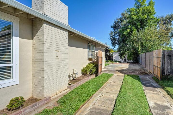 Property Photo:  4913 Saint Lynn Lane  CA 95608 