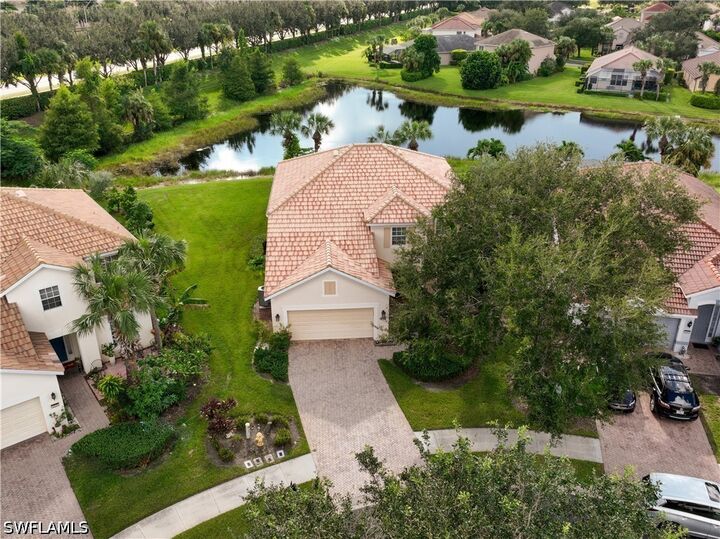 Property Photo:  2133 Fairmont Lane  FL 34120 