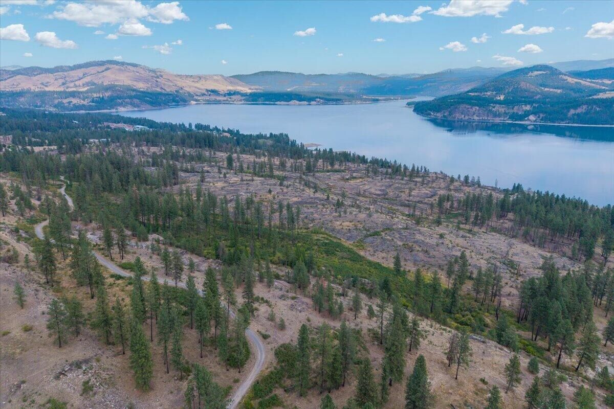 Property Photo:  7X-A Kifer Rd  WA 99141 