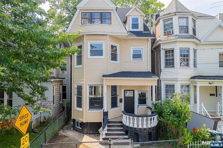 Property Photo:  235 S 7th  NJ 07103 
