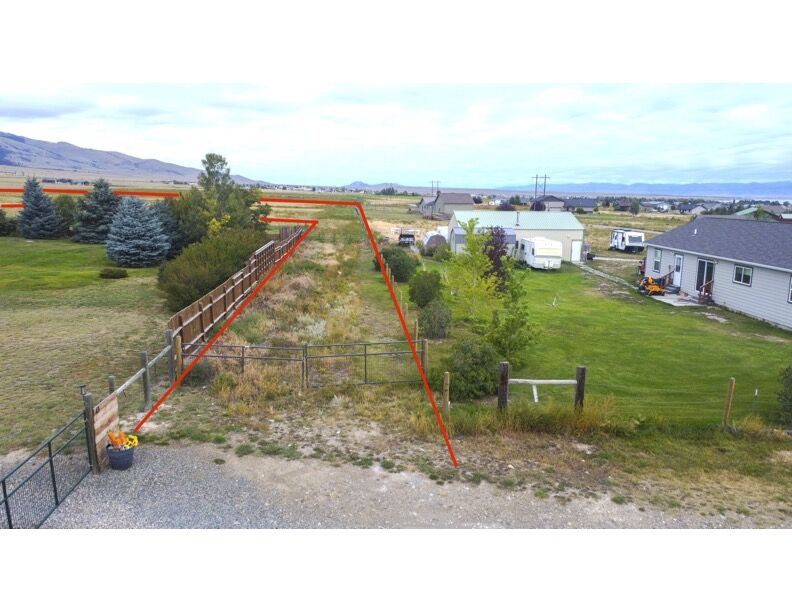 Property Photo:  6 Battleshipe Ln  MT 59644 