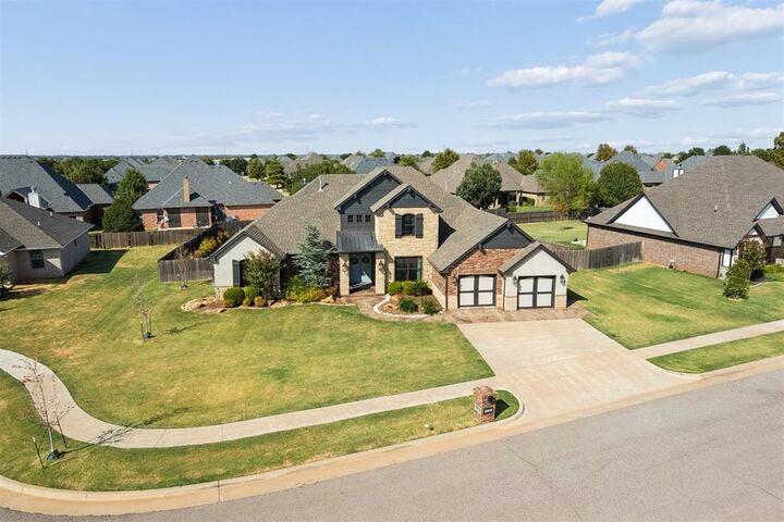Property Photo:  5809 NW 159th Street  OK 73013 