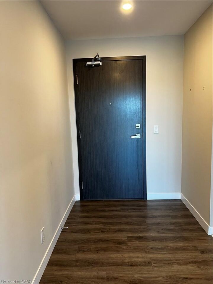 Property Photo:  15 Queen Street S 1514  ON L8P 0C6 