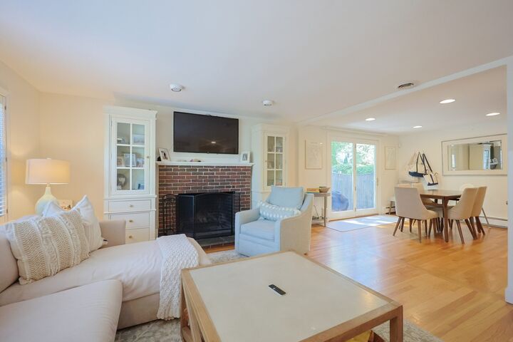 Property Photo: 26 Pleasant St B MA 02482