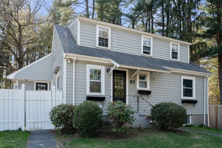 Property Photo: 37 School Street MA 02493