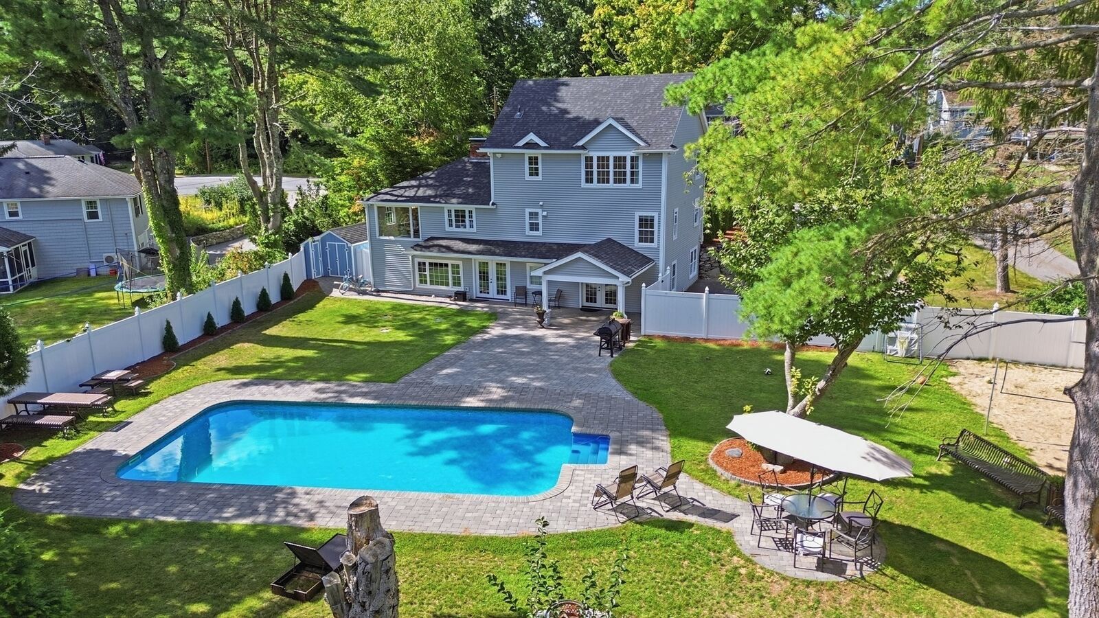 Property Photo:  20 Cherokee Rd  MA 01720 