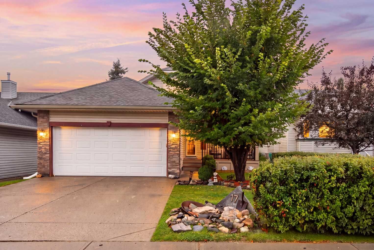 Property Photo:  17 Westfall Crescent  AB T0L 1V6 